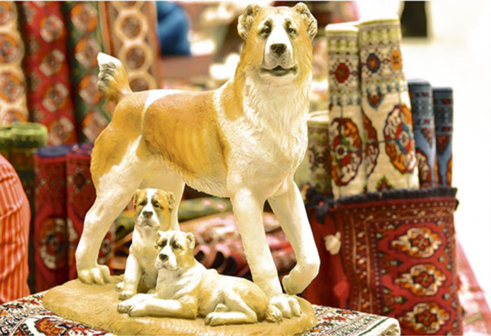 «TÜRKMEN ALABAÝY — HALKYMYZYŇ MILLI GYMMATLYGY» ATLY YLMY-AMALY MASLAHAT GEÇIRILDI.