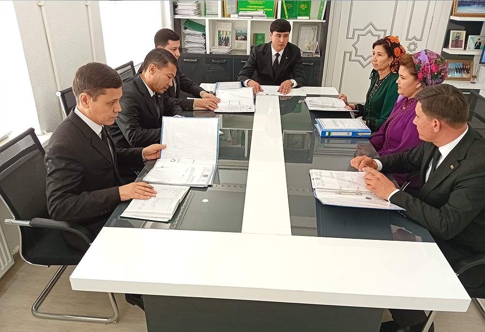 Mekdepde okuw-usulyýet we terbiýeçilik işleriniň talaba laýyk ýöredilişi