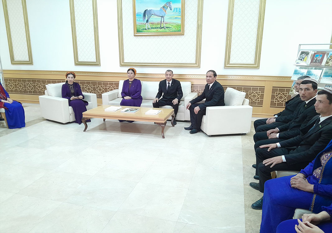  Bedew ýigidiň myrady